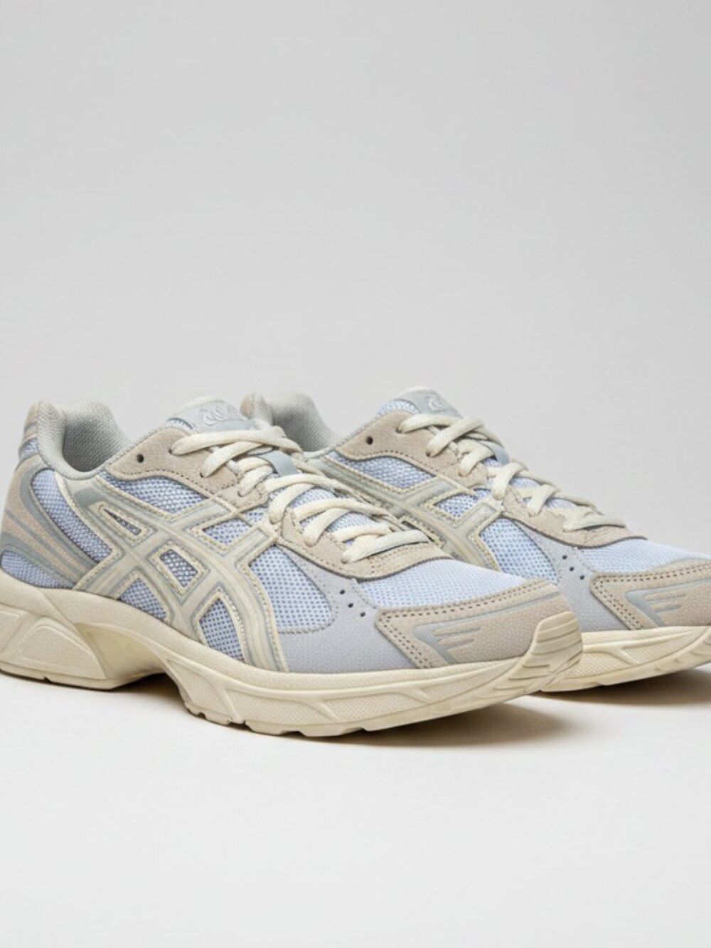 ASICS GEL-NYC Cream White Sneakers Size 8 | Women's Lifestyle Running Shoes